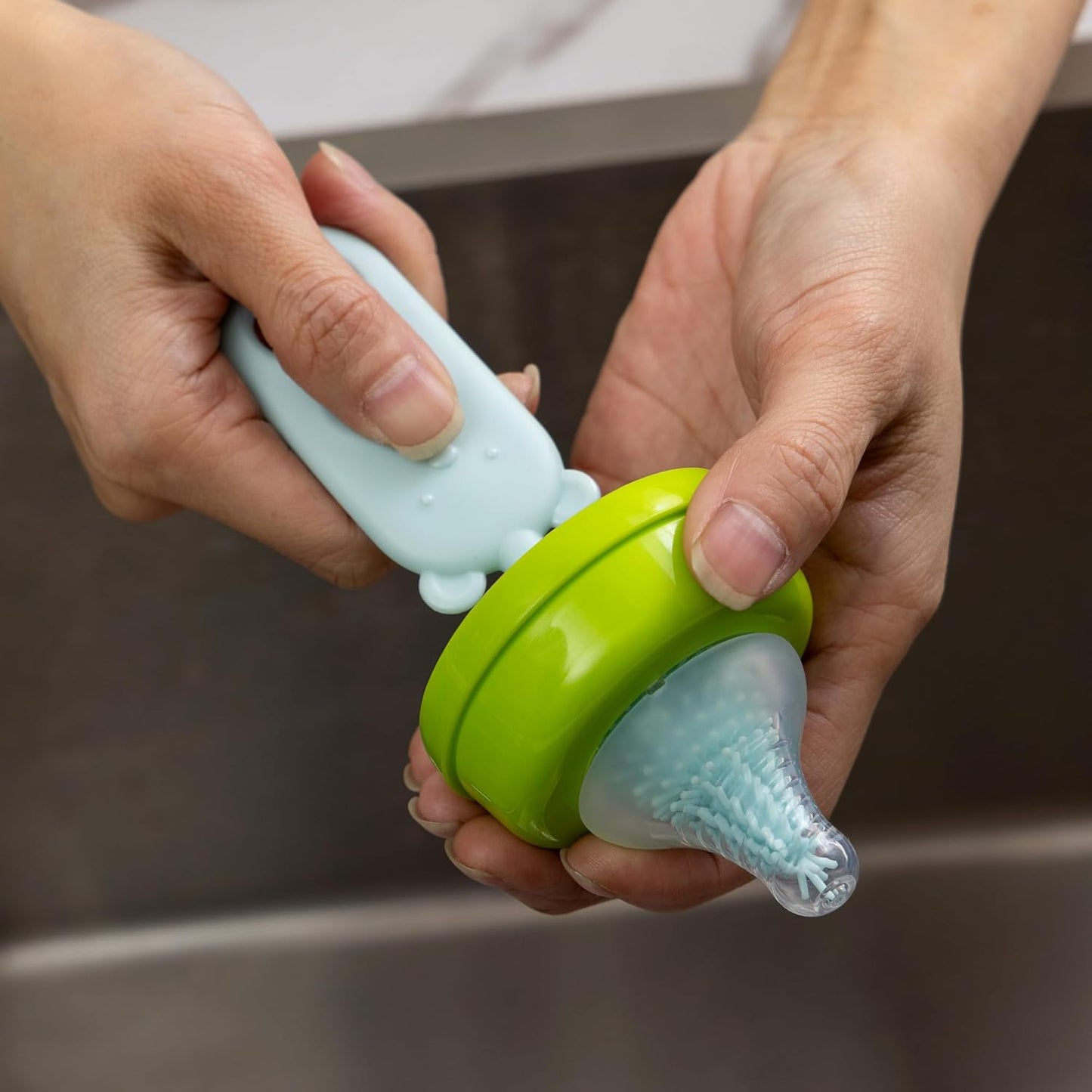 Silicone Spinning Bottle Cleaning Brush, 13.4in Long Handle Water Cup Bottles Cleaner for Baby Bottles, Sports Bottle, Glass Vase, Tumbler, with a Tiny Cup Lid Gap Cleaning Brush, x Pink